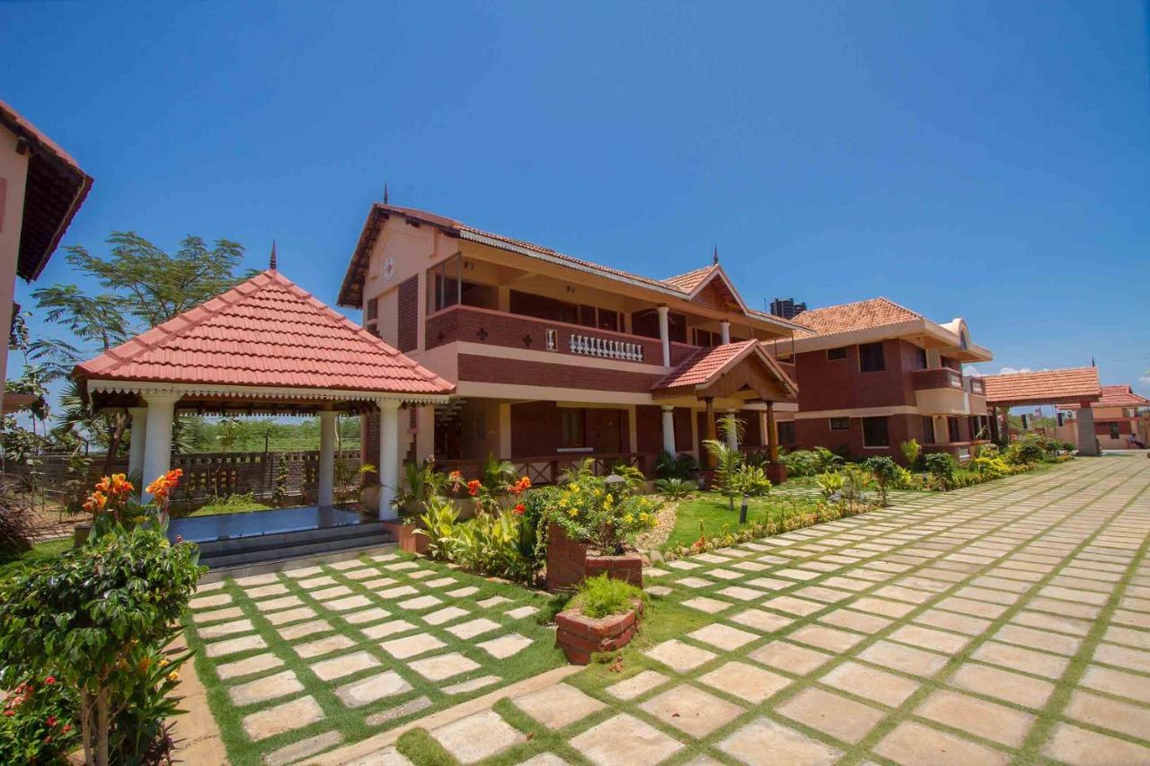 G S Resort Velankanni Zewnętrze zdjęcie