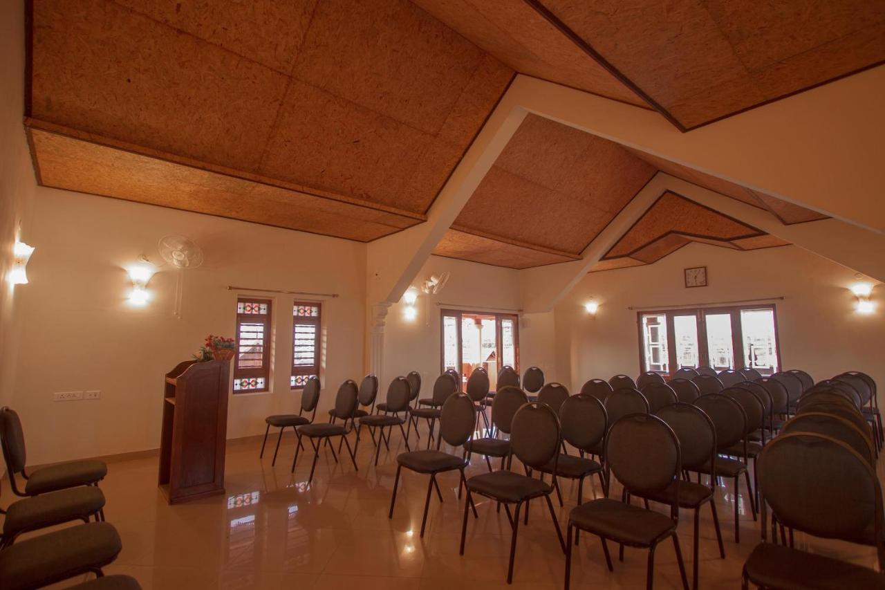 G S Resort Velankanni Zewnętrze zdjęcie